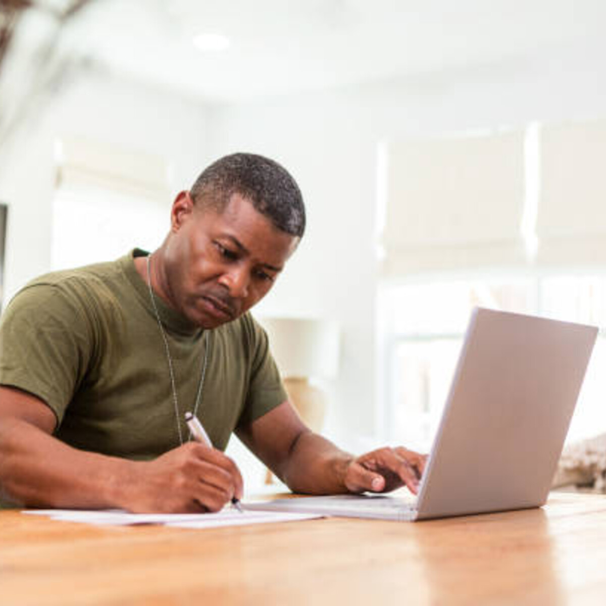 Student veteran studying